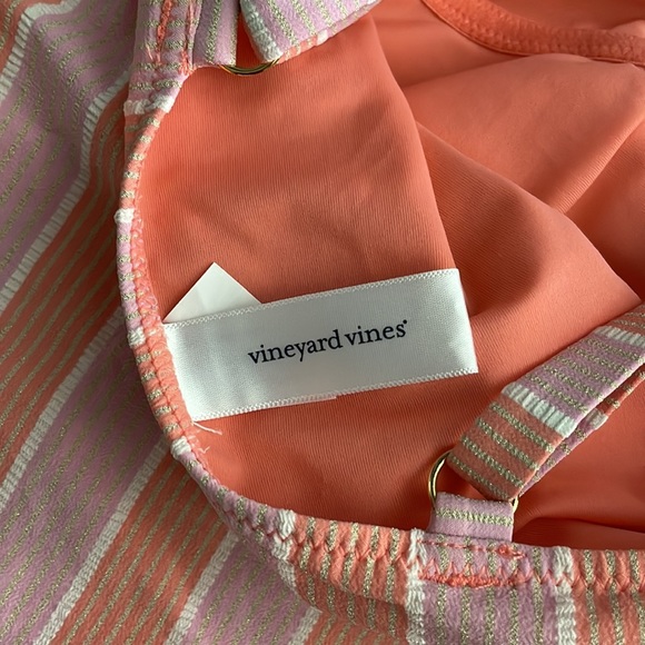 Vineyard Vines one piece swimsuit - Picture 3 of 5
